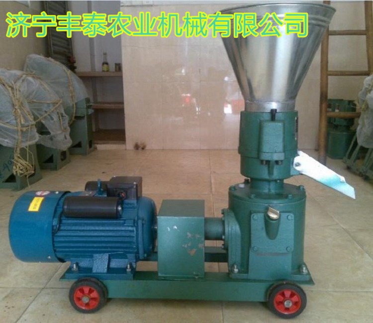 石家庄市厂家直销小型家用饲料颗粒机 张家口市丰泰机械颗粒机