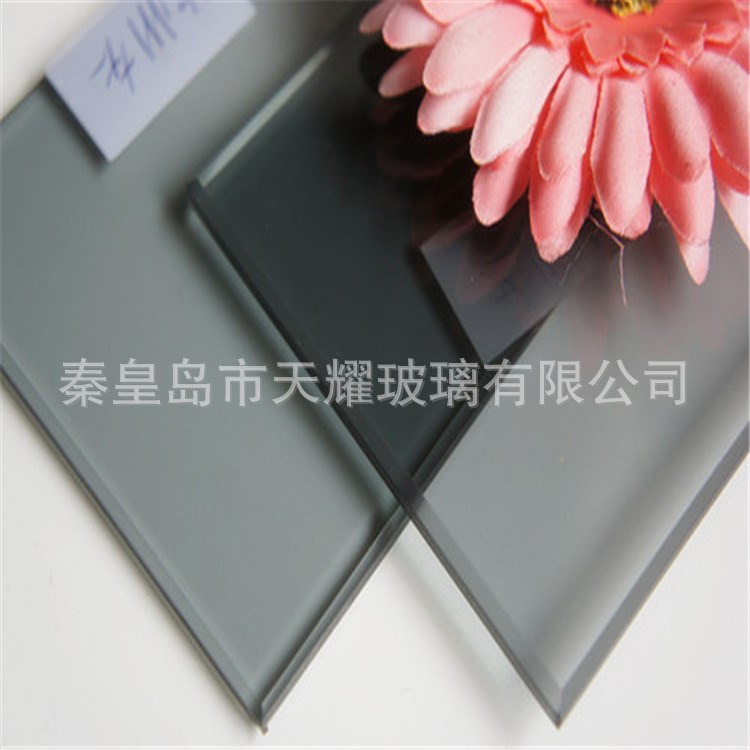 夹层建筑玻璃 4mm白玻 0.38浅灰色PVB 4mm白玻组合