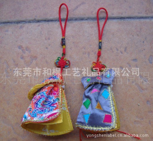民族刺绣手工艺品 中国民间传统手工制作布艺工艺品