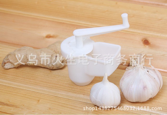 一元店创意手摇蒜泥搅拌机 大蒜捻蒜盒搅蒜器 捣蒜器压蒜器蒜泥机