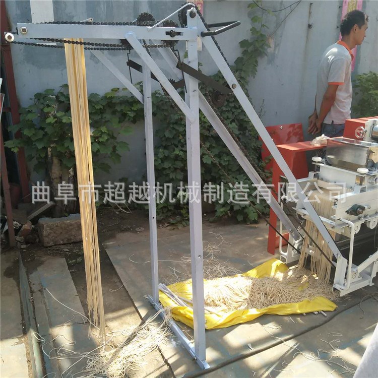操作简单小型面条机 蔬菜营养面条机 一人可操作