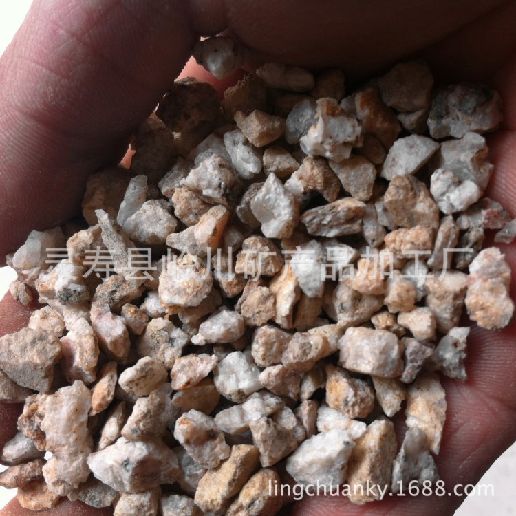 多肉铺面用麦饭石  麦饭石颗粒3-6毫米