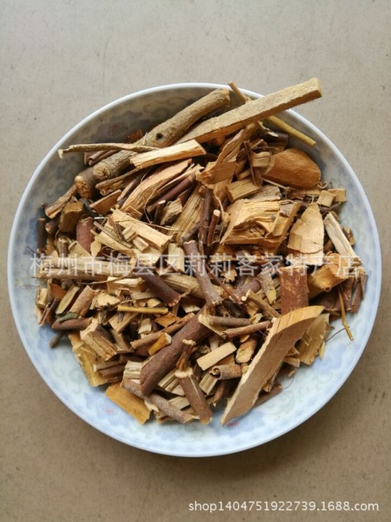 大量批发 牛乳树根 牛奶树茎 红花牛奶树根 牛乳树条