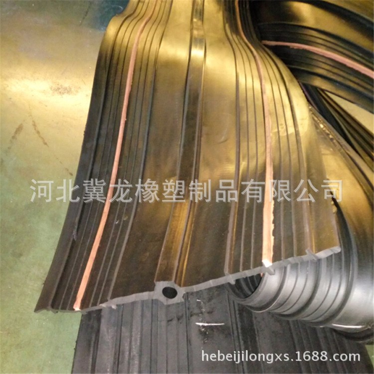 生产【复合型橡胶止水带】【遇水膨胀止水带】厂家直销