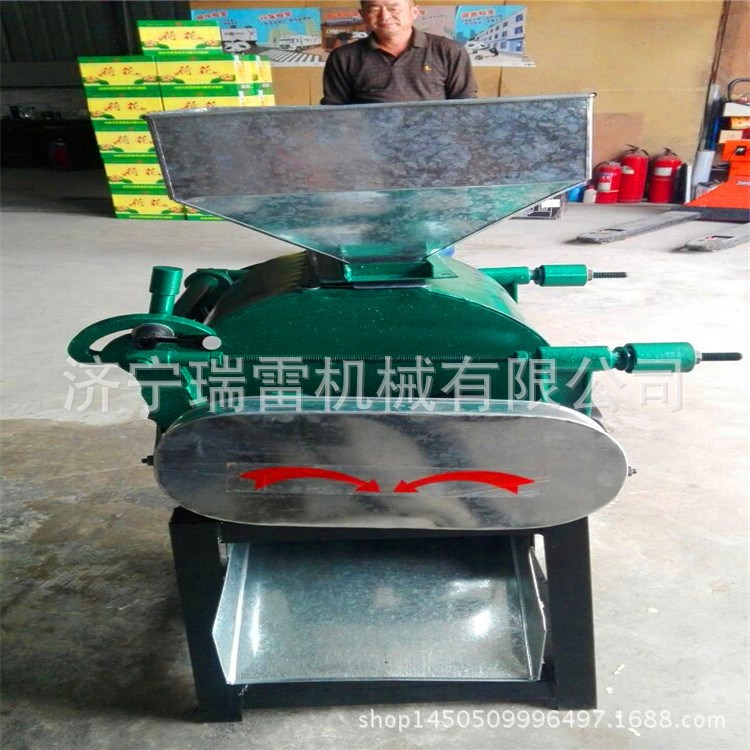 小型新型大豆挤扁机 多功能高粱轧扁机 挤扁机厂家供应山东