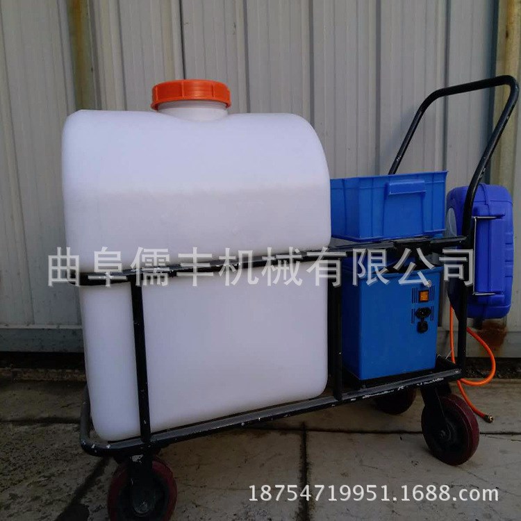 小型自走式电动打药机 打药田园管理机 清洁杀菌消毒车