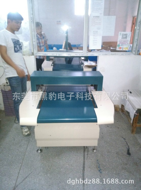 小型手持式检针机 平台输送式检针机 布料检针设备 断针检针设备