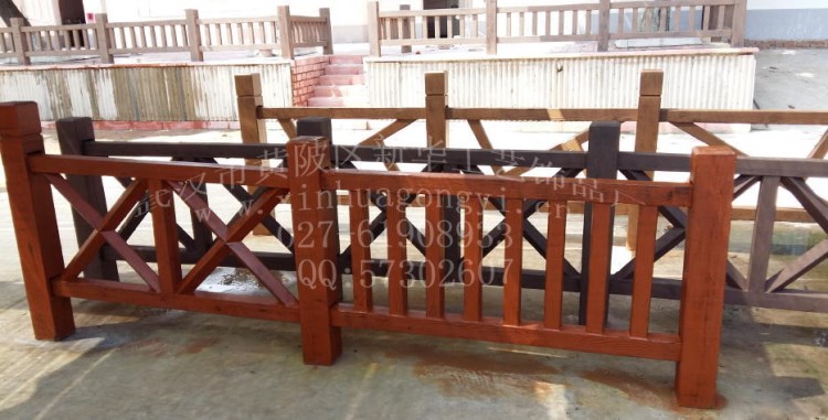 供应仿木护栏 水泥仿木栏杆 河道仿木栏杆 定制仿石护栏模具