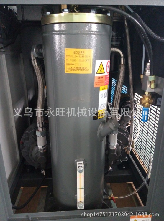 义乌螺杆式空压机，7.5kw（千瓦）美的正立精工空压机二手回收