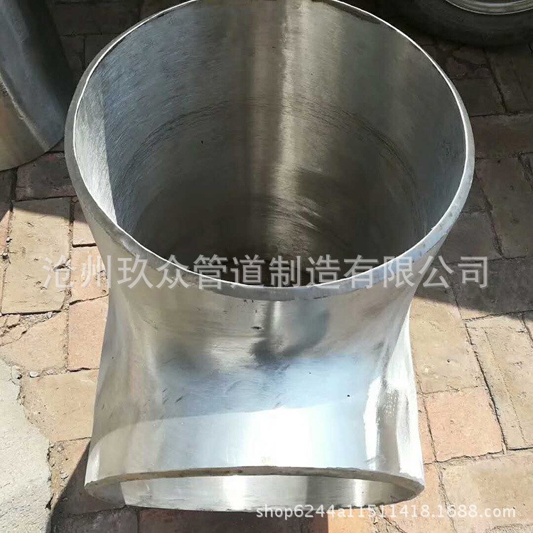 焊接碳钢三通 碳钢无缝等径三通异径三通对焊三通管件现货供应
