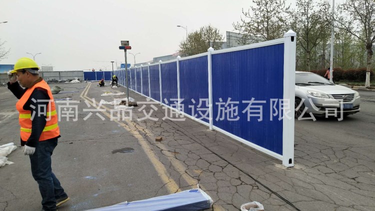 山东威海厂家供应pvc地铁施工围挡 建筑工地隔离围挡