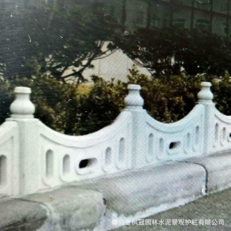 厂家定做水泥仿石护栏 围栏别墅庭院混凝土护栏围栏