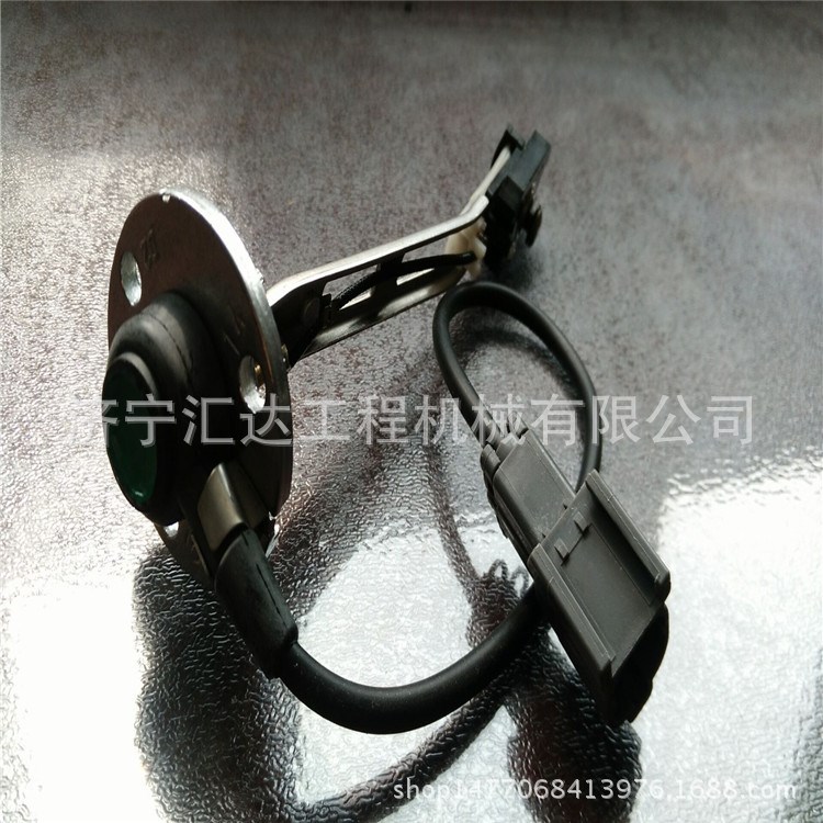 PC60-7油压传感器 挖掘机液压件批发零售