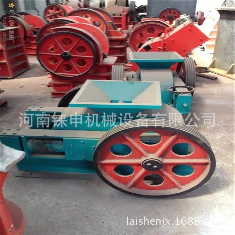 小型齿式烧结矿破碎机 双辊齿辊式制砂机 狼牙辊式碎石破碎机厂家