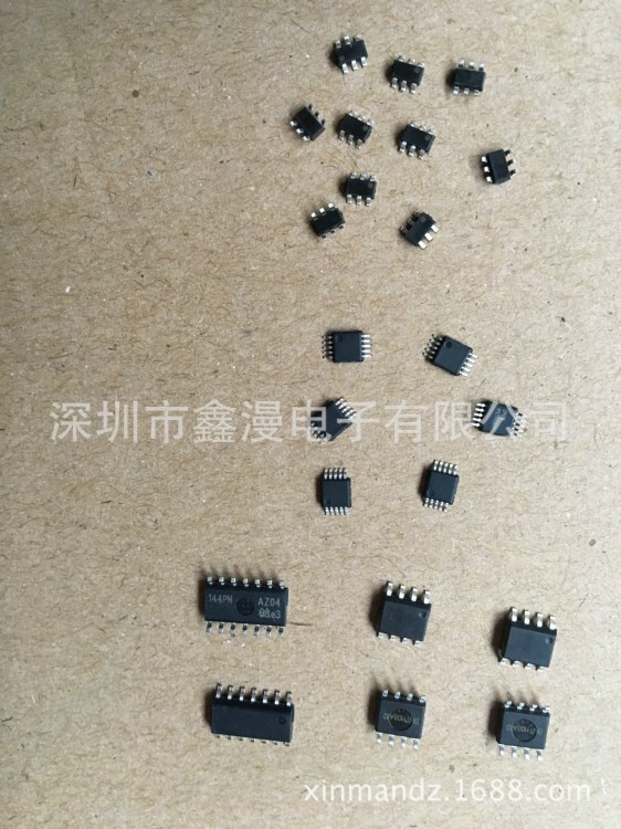 HC18P010S-SOP8 MCU 单片机开发 闪灯IC 电机驱动IC 报警器芯片