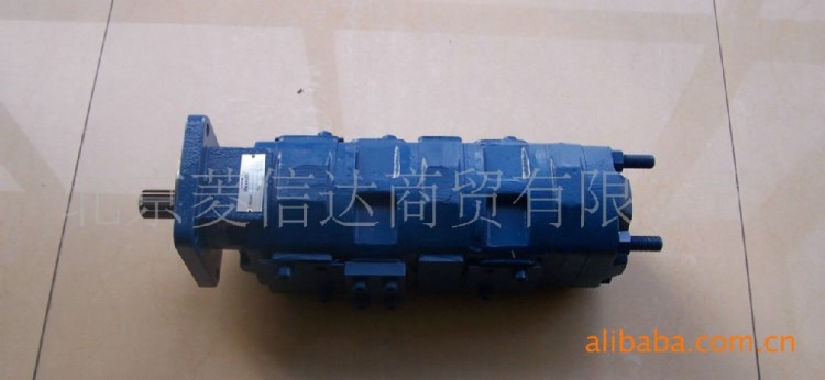 三联泵 PUMP-gear ASSY 609-23100012 吊车液压泵总成及配件