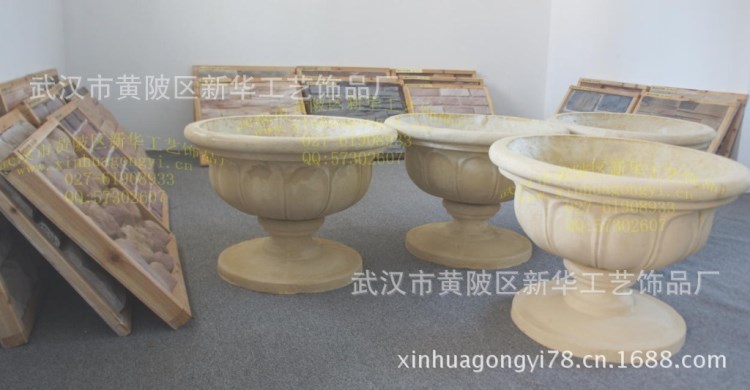 厂家大量出售砂岩花盆 树脂花钵 来图定做玻璃钢花盆