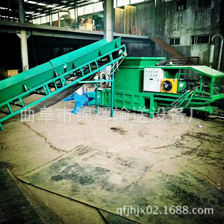 行走式青储秸秆饲料打捆包膜机 自产自销秸秆压块机 非标定制
