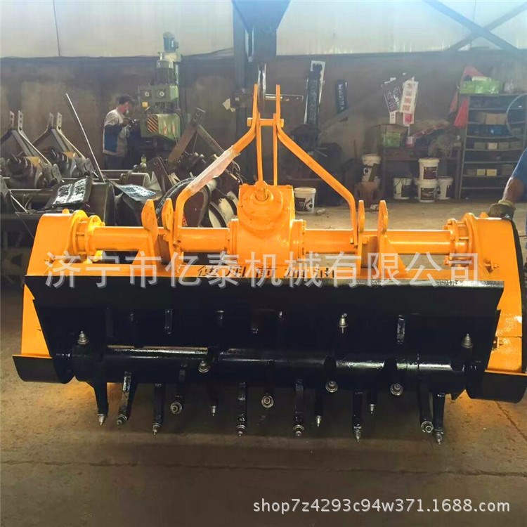 宁乡县螺旋式拌合机 合金刀头小型路拌机 牵引式公路筑路灰土拌