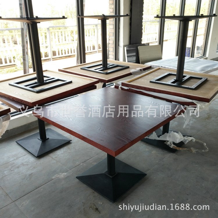 杭州时尚餐厅实木餐桌椅 西餐厅实木桌 主题餐厅复古休闲餐桌椅
