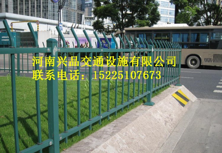 安徽合肥厂家供应公园厂区 锌钢围墙护栏 锌钢草坪绿化带护栏