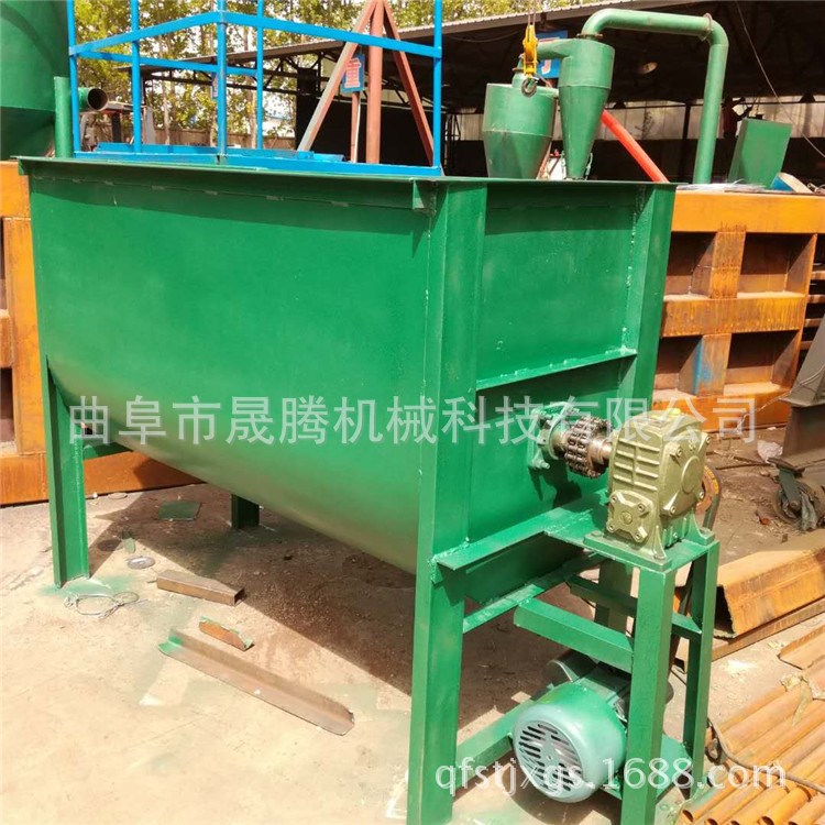 500-1000公斤拌料机 加厚耐用双螺带搅拌机 立式拌料机价格