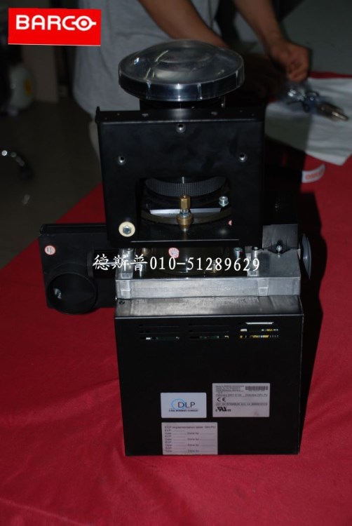 供应巴可R9842020灯泡、barco专D1大屏中分PU R764194