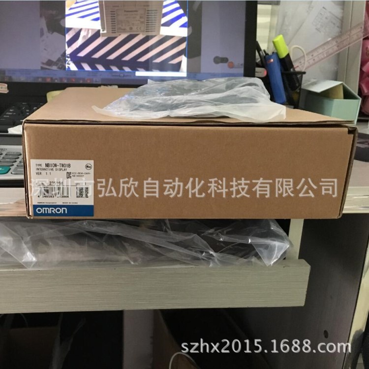 日本原装欧姆龙触摸屏NB10W-TW01B 10.2寸人机界面现货