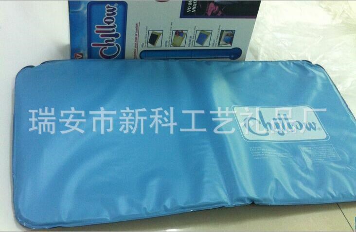 TV产品 Chillow pillow 降温冰垫批发 睡眠冰枕 防爆冰枕头