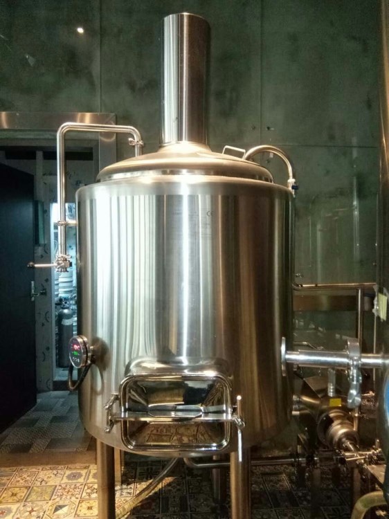 二手烧烤城自酿啤酒设备扎啤设备鲜酿啤酒智远二手设备诚信经营期