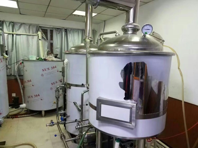山东出售二手300升 500升自酿啤酒设备 二手自酿啤酒设备