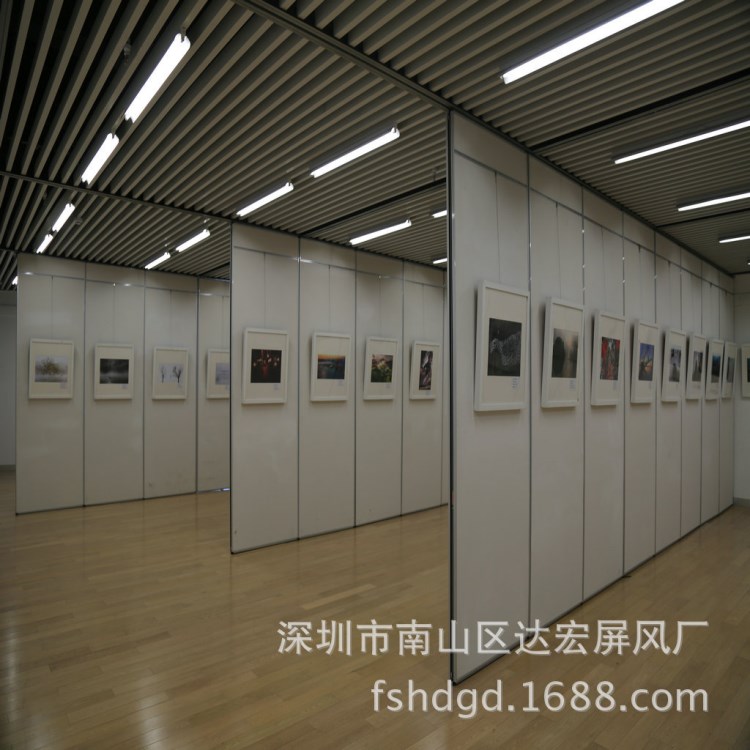 展览馆 艺术馆移动隔断展板折叠屏风订制厂家佛山达宏隔断屏风厂