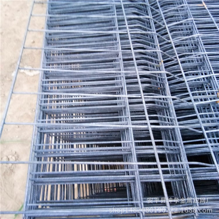 护栏网厂批发公路防护双边丝护栏网 新型养殖场用隔离栅网片护栏