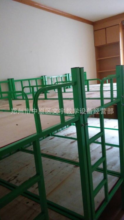 钢管午托高低床，午托高低床规格，午托上下床图片，午托床价格
