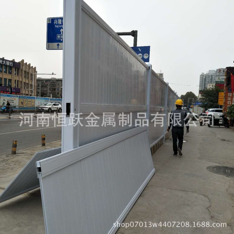 河南驻马店市政建设彩钢板围挡 工程围挡 工地施工隔离PVC围挡