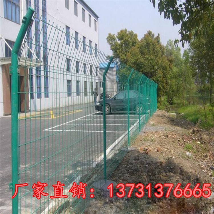 双边丝护栏网 隔离栅 场地围网 果园围网 养殖围网 厂家