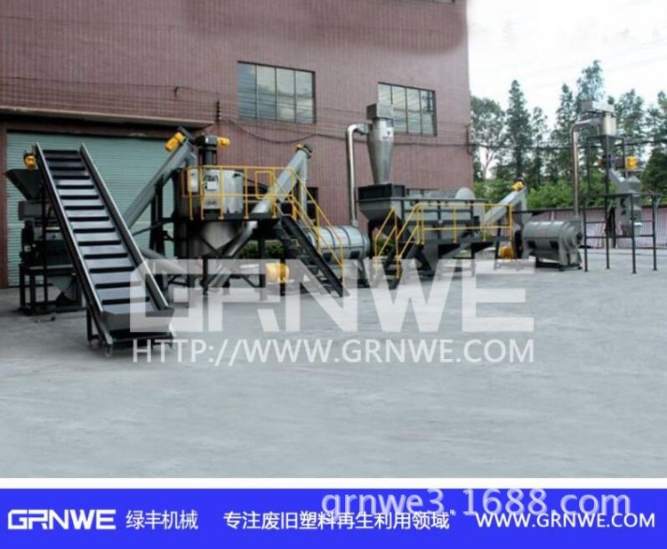 PC塑料桶脱漆回收洗水设备  PC饮水机桶脱漆破碎清洗机械