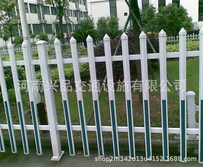 山东厂家供应pvc围墙护栏 塑钢草坪护栏  变压器围栏