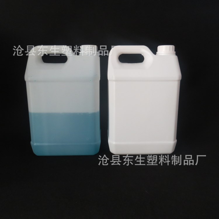 厂家批发5L升塑料扁方桶   HDPE5公斤液体塑料桶 10斤装香精桶