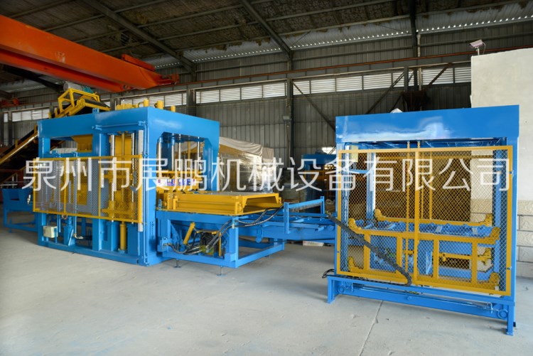 吉林省榆树水泥制砖机|砖机现货|量砖机设备找泉州展鹏重工