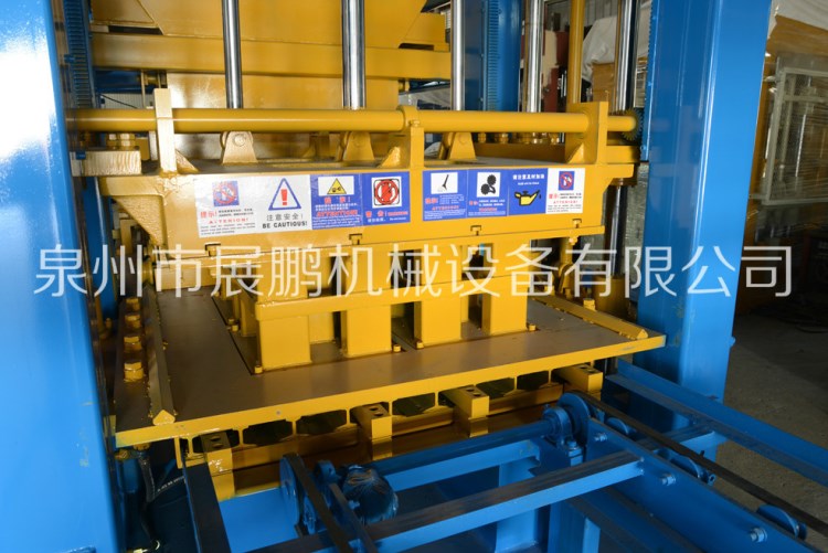 吉林省长春全自动砖机生产线 标砖/路面砖设备质量上乘
