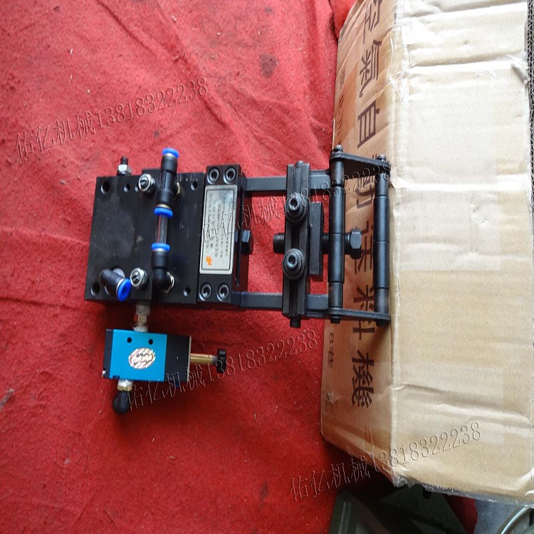 厂价直销普通冲床送料机，带钢送料器，空气自动送料机AF-2c