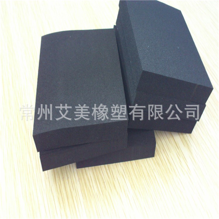 CR发泡橡胶密封海绵 供应抗老化耐腐蚀耐磨橡胶板 耐油海绵