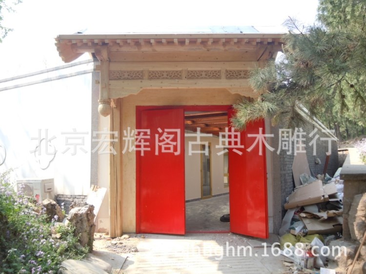 北京四合院木质大门厂家 仿古红色实木院大门定制加工