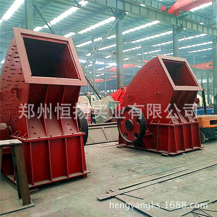重型移动式锤式破碎机 石头制砂机 小型双极煤矸石粉碎机直销