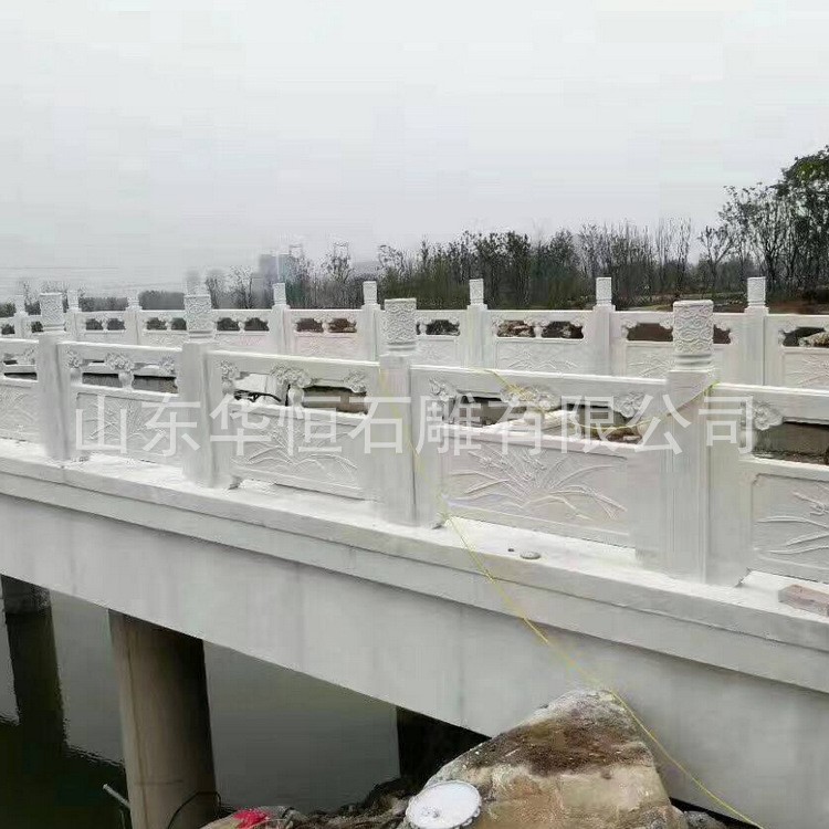 厂家供应石栏杆河道石栏杆护栏 芝麻白河道桥梁栏杆 免费提供设计