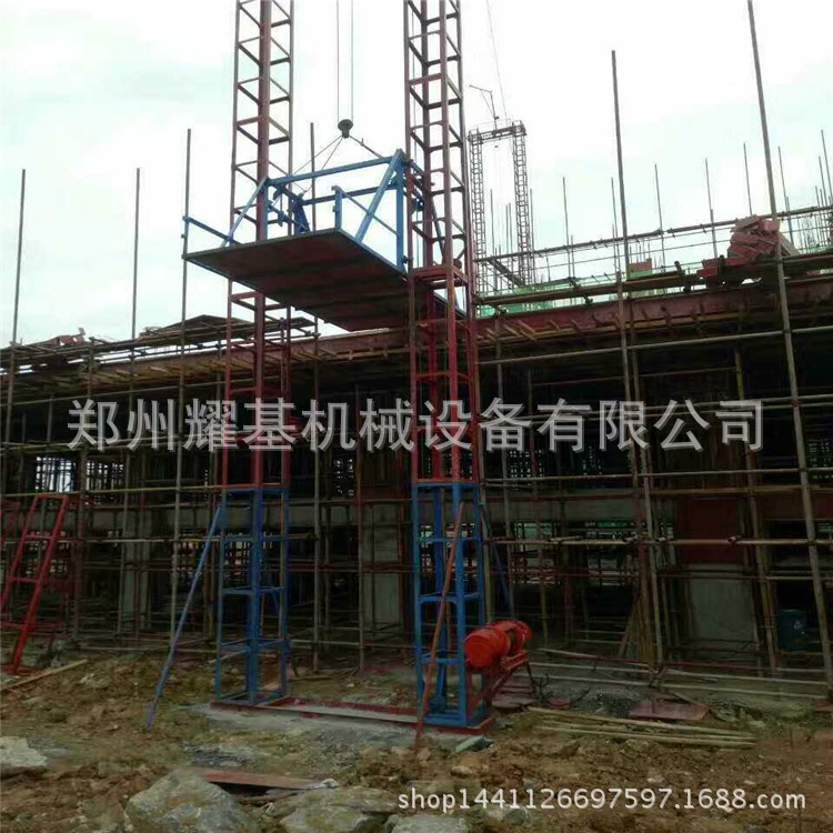 SSE160型升降机 建筑施工24米龙门架施工升降机 自升式电动升降机