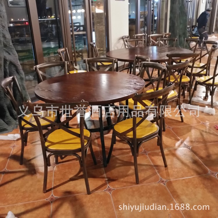 绍兴台州休闲餐厅金属X椅 时尚交叉靠背餐椅 主题餐厅餐桌椅订做