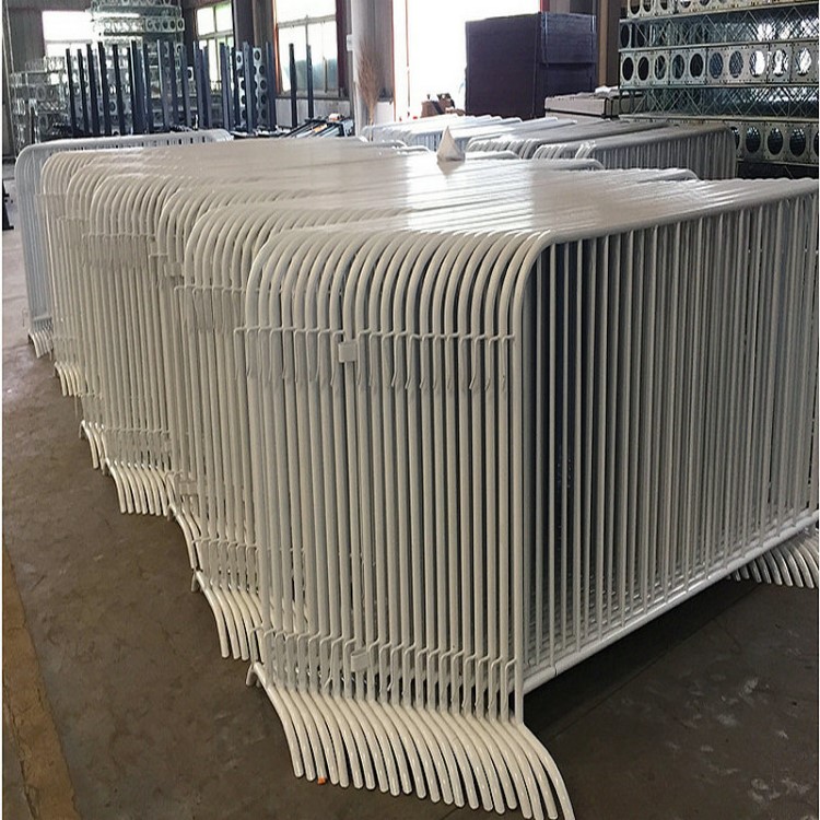 生产临时铁马护栏 施工铁护栏 镀锌防锈夜间反光