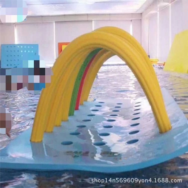 恒峰水上漂浮件定制加工厂 样式多颜色靓丽工艺精细 欢迎来电咨询